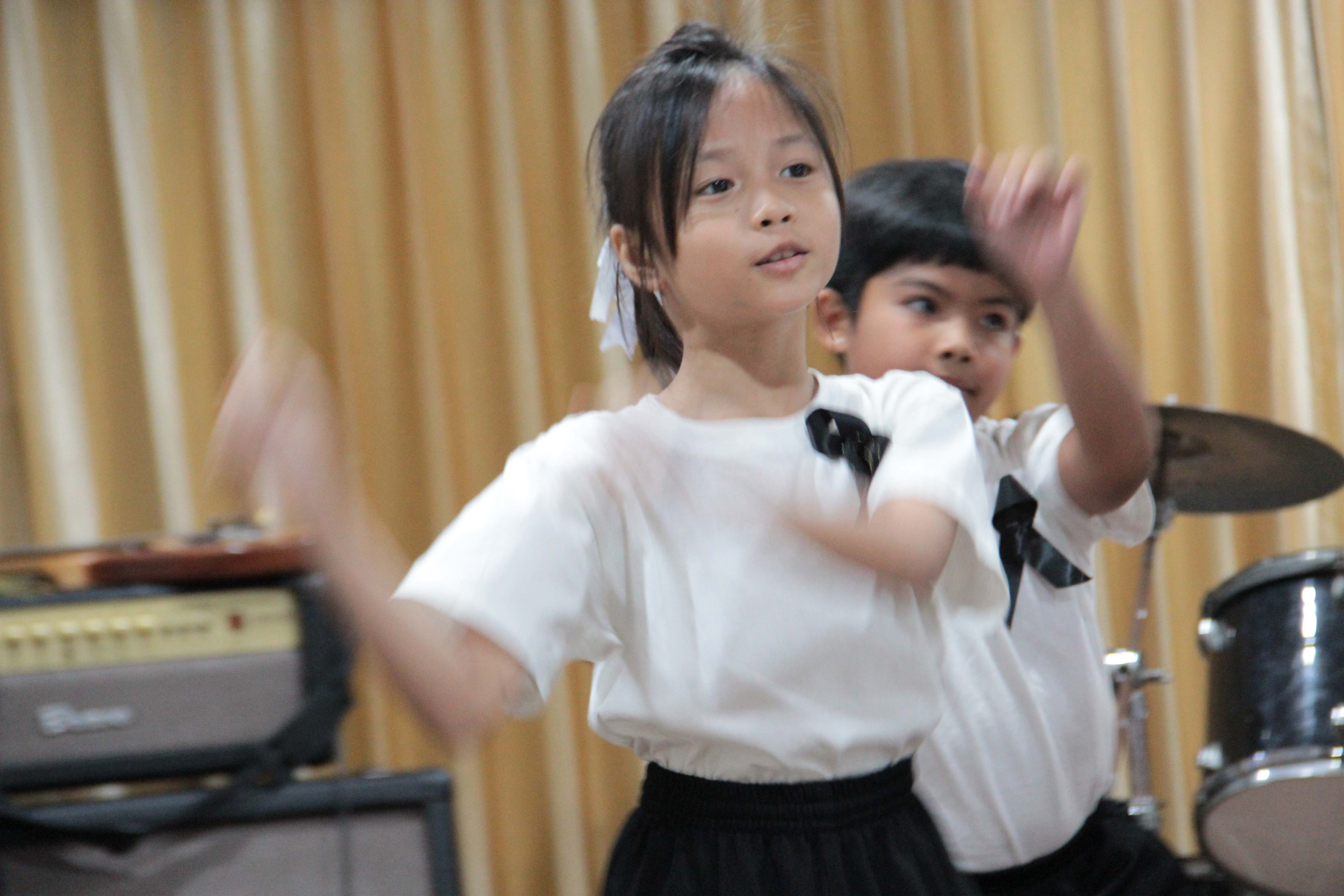 ภาพประกอบ
