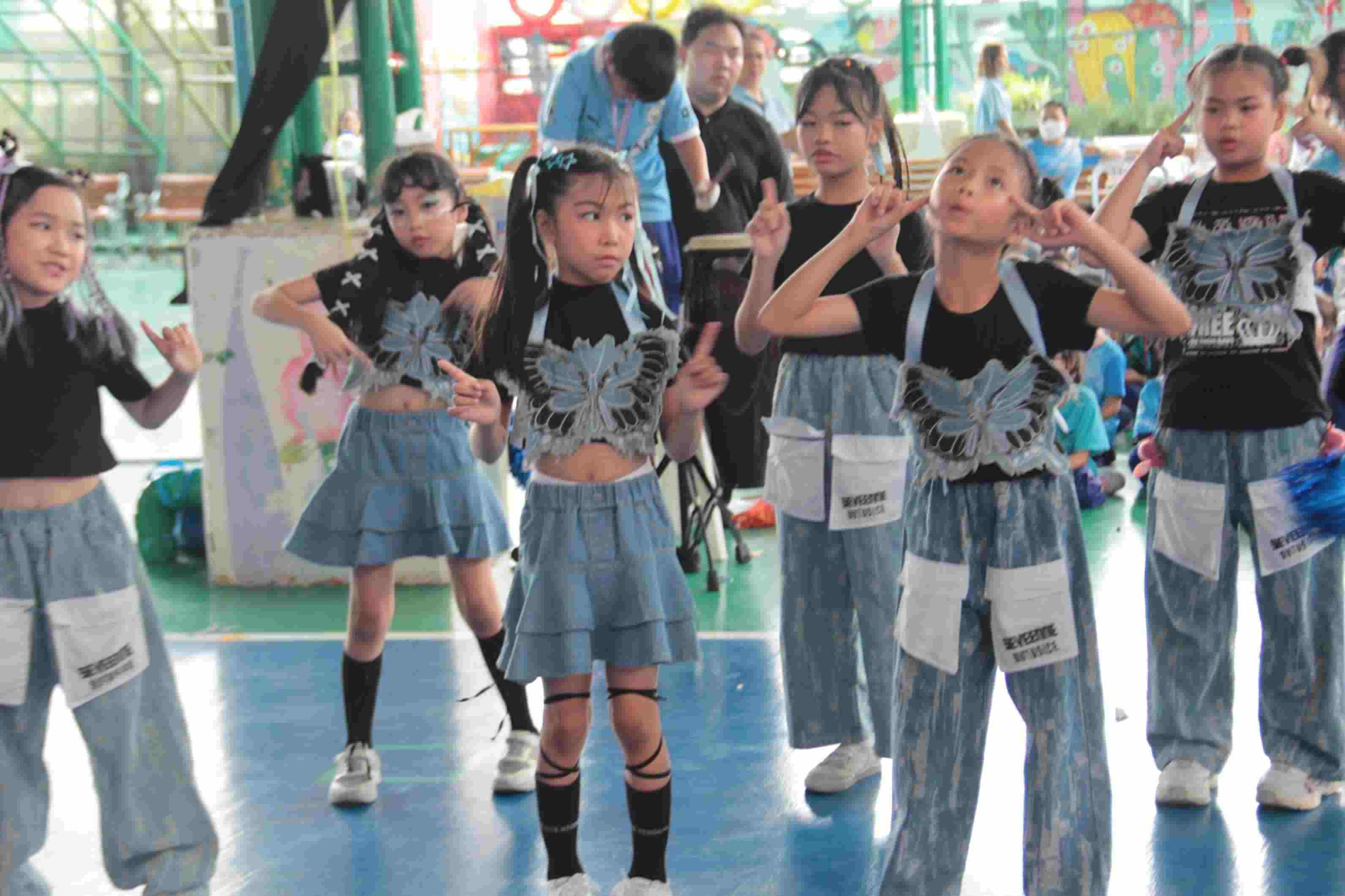 ภาพประกอบ